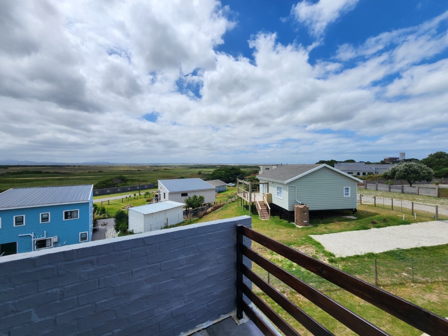 3 Bedroom Property for Sale in Paradise Beach Eastern Cape